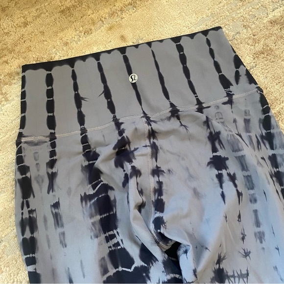 lululemon Wunder Under High rise Vert Shabori Tie Dye Tights Leggings Yoga: 6 - Picture 9 of 10